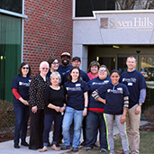 Apple volunteers